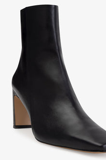 Dorset Narrow Heel Boots | Black