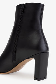 Dorset Narrow Heel Boots | Black