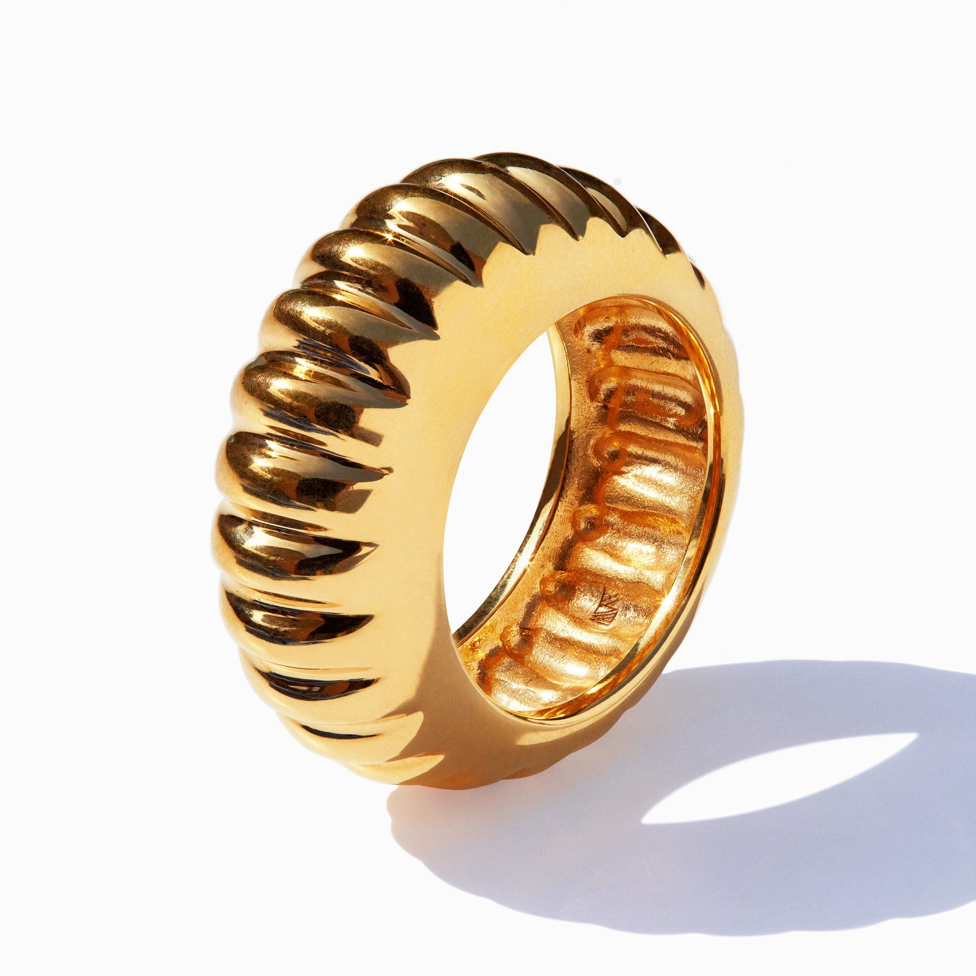 Shell Ring - High Polish | 18K Gold Plated