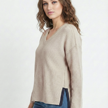 Zoe Sweater | Light Taupe/Navy