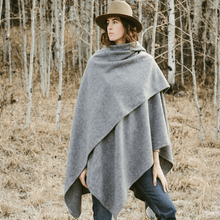 Cabin Cape | Light Grey