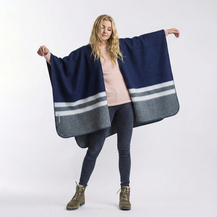 Women | Aspen Cape | Navy / Dark Grey / Ivory