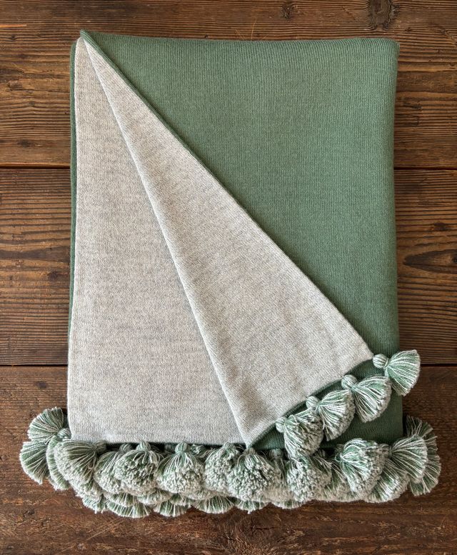 Bali Throw | Evergreen/Carbon