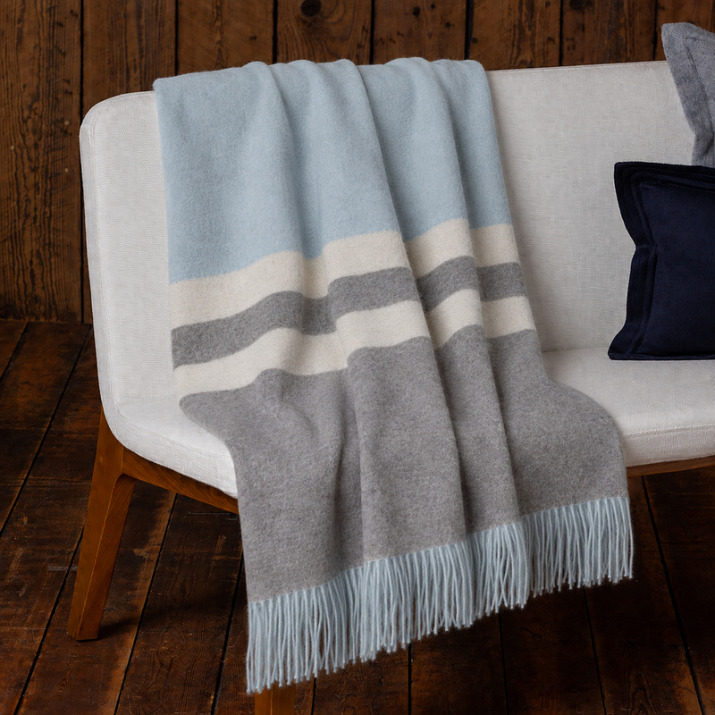 Canyon Throw | Light Blue / Light Grey / Ivory