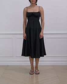 Scrunchie Midi Dress | Black