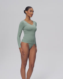 V-Neck Long Sleeve Top | White