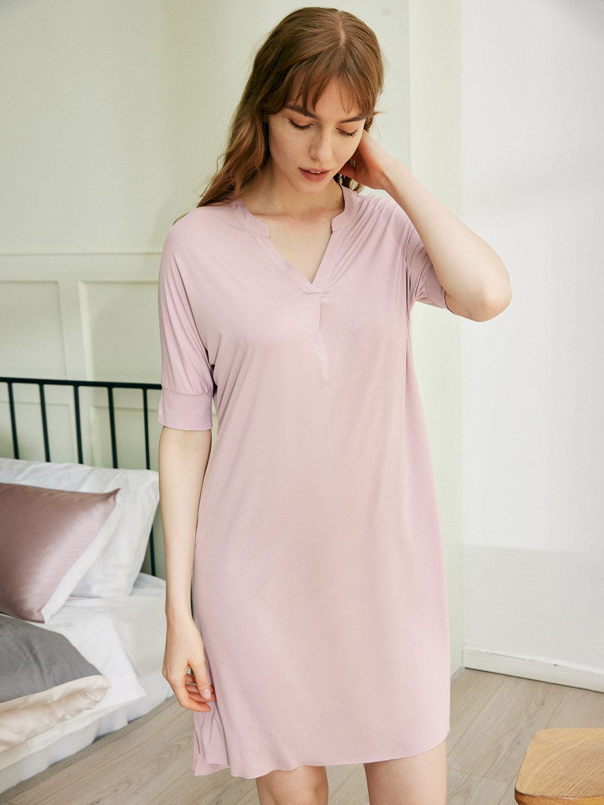 BERLOOK - Sustainable Sleep Dresses _ Side Split Sleep Dress