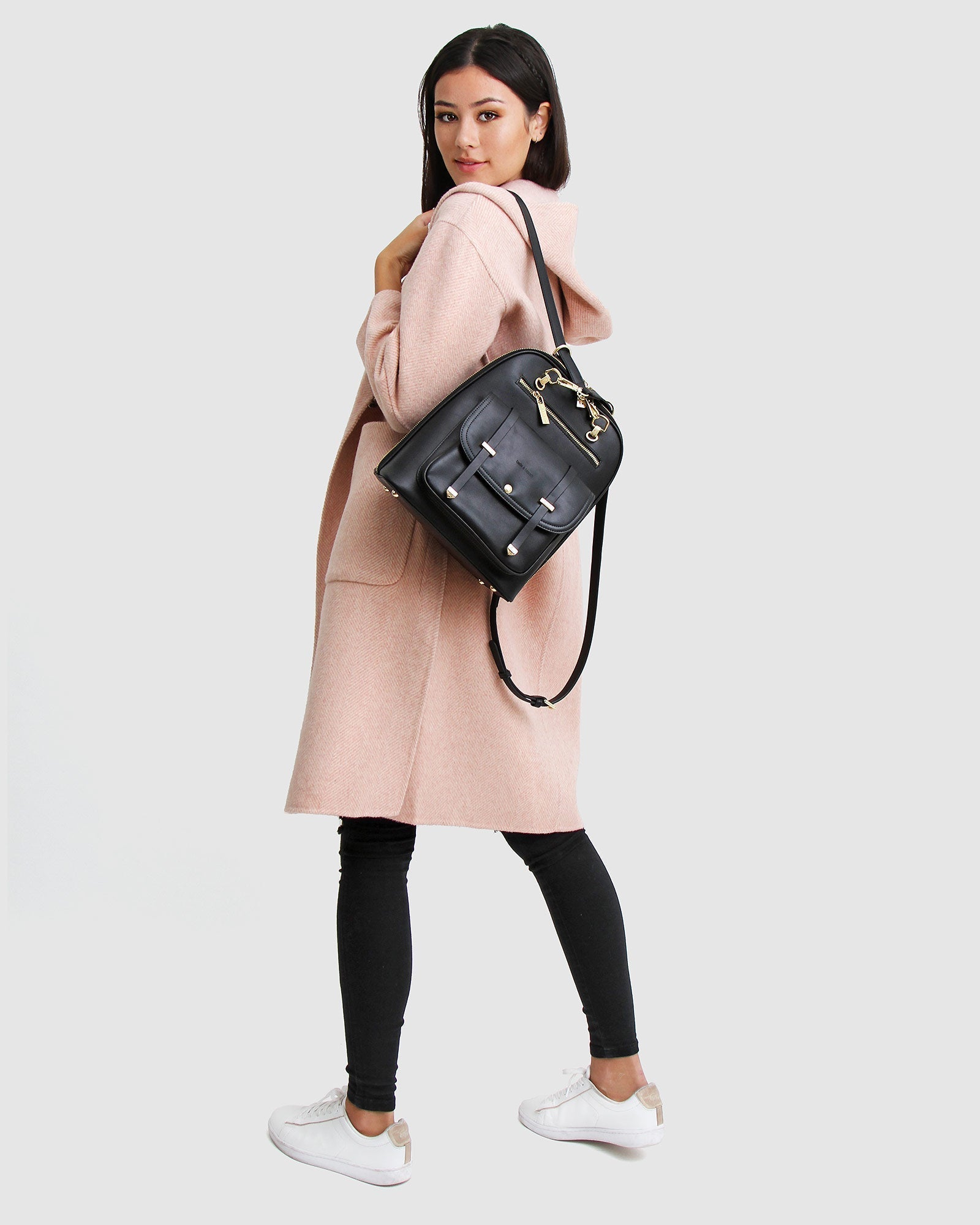 walk-this-way-oversized-coat-blush-model-bag_a534309c-8b17-4fb7-b747-ceed5c8652da.jpg